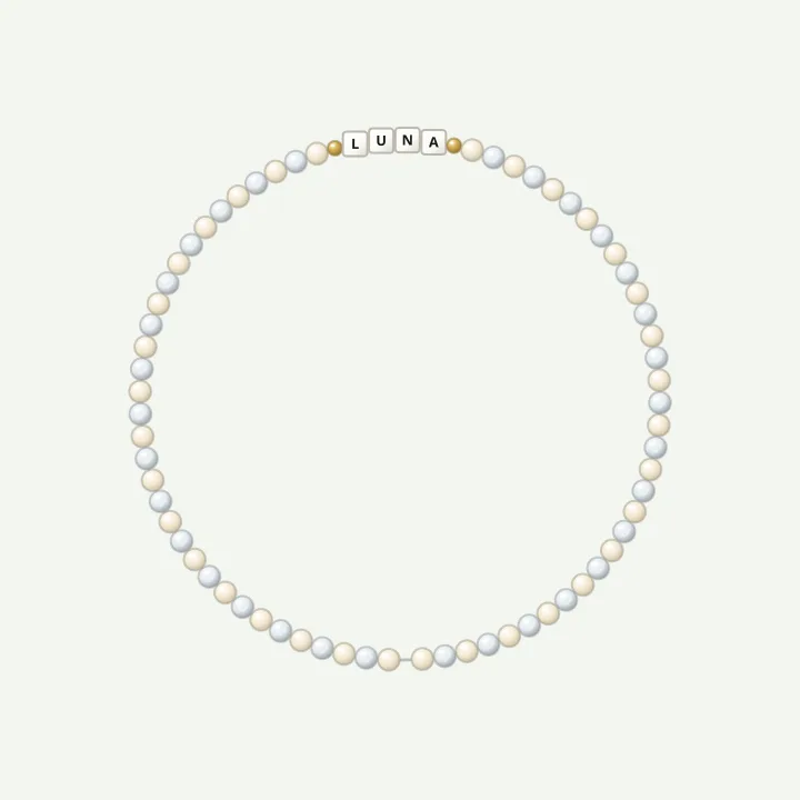 Pearl with a name: beaded name necklace ideas